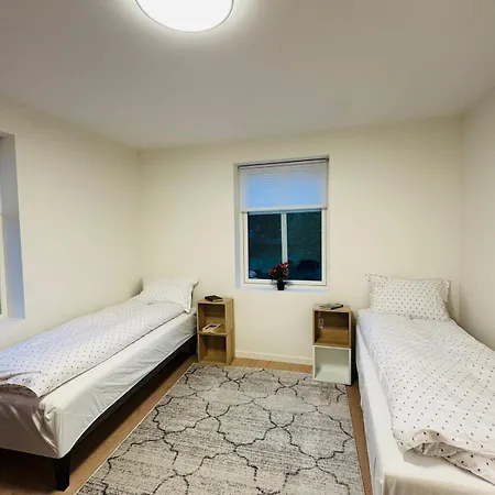 Apartament Modern With Free Parking